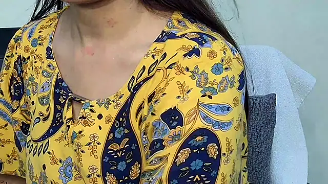 MIss-Naina online show from October 9, 8:23 am