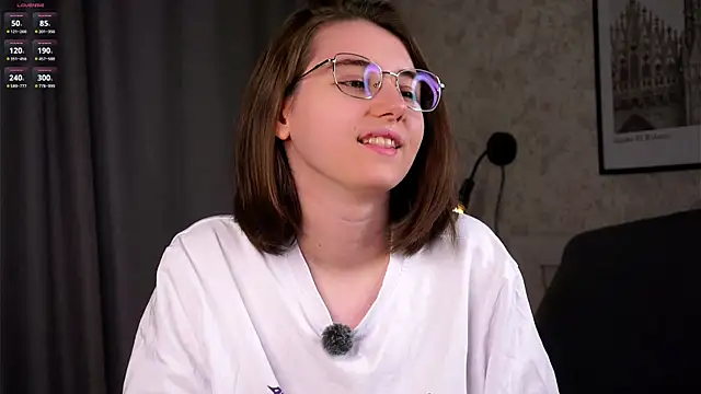 MeghanElson online show from June 20, 3:53 am