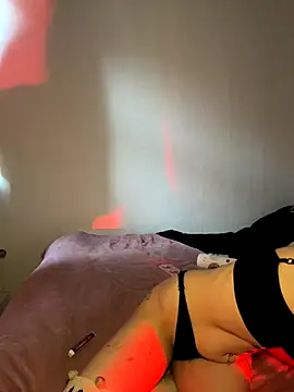 madelinexx online show from September 30, 3:39 pm