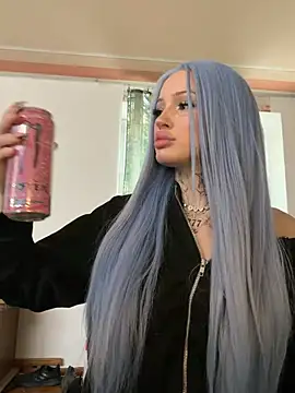 madelinexx online show from February 28, 12:39 pm