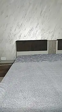 AliyaWade  online show from April 26, 5:54 pm