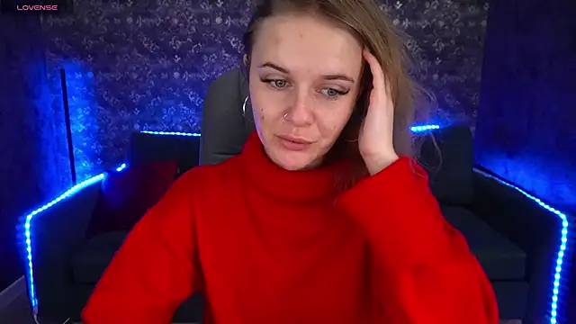 MaribelRiverr  online show from December 14, 6:24 am