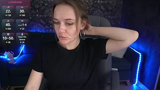 MaribelRiverr  online show from December 15, 10:07 am