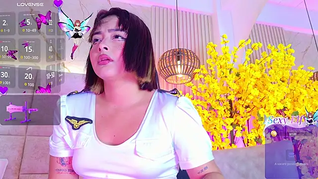 KimVelezz online show from May 19, 7:09 pm