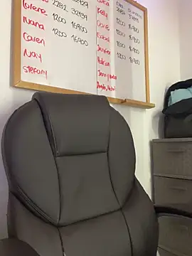 ahntony  69 online show from February 6, 8:07 am