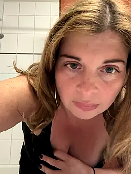 Lombada online show from October 1, 1:06 pm