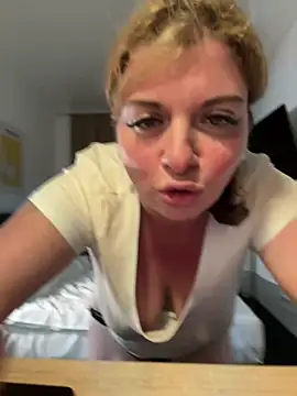 Lombada online show from March 11, 9:21 pm