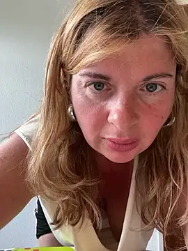 Lombada online show from June 11, 4:16 pm