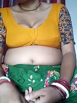 Snapshot of miss-Riy chatting on February 10, 9:04 am miss-Riy online show from February 10, 9:04 am