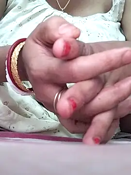 Snapshot of miss-Riy chatting on November 13, 4:28 pm miss-Riy online show from November 13, 4:28 pm