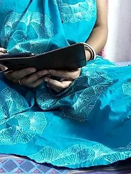 Snapshot of miss-Riy chatting on May 13, 5:21 pm miss-Riy online show from May 13, 5:21 pm