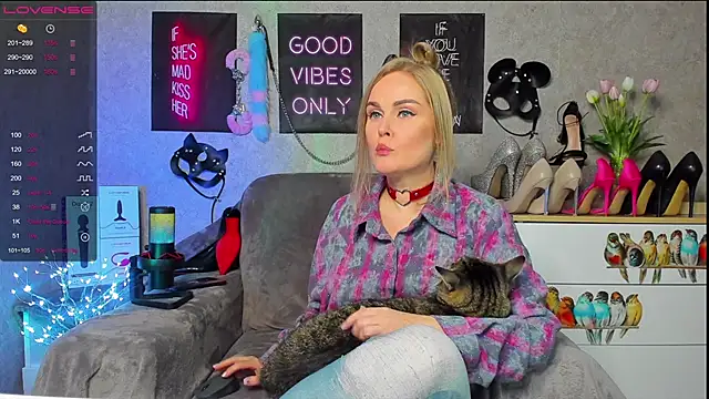 HannaKorsak online show from February 4, 8:59 pm