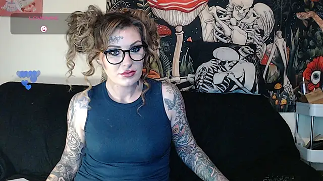 meganluv69 online show from February 11, 3:40 am