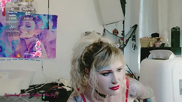 meganluv69 online show from June 27, 12:04 am