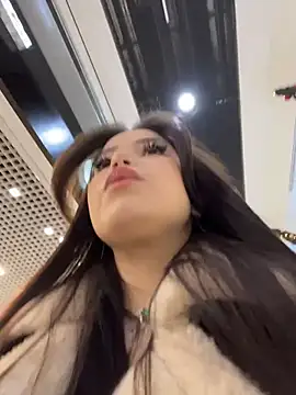 Snapshot of Chloe__Moon chatting on November 24, 1:11 pm Chloe Moon online show from November 24, 1:11 pm