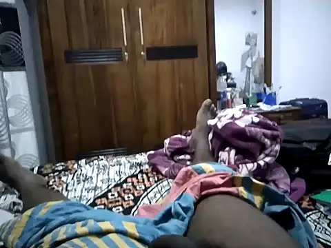 nikini1621 online show from December 5, 5:09 pm