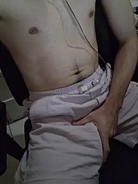 OliverWtdh online show from February 9, 4:44 pm