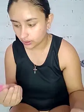 sariitha sw online show from April 27, 3:54 pm