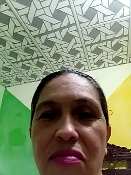 Snapshot of mom_son_dirty chatting on April 12, 2:55 pm mom son dirty online show from April 12, 2:55 pm