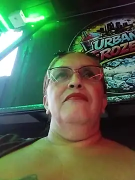 mom son dirty online show from August 1, 11:14 pm