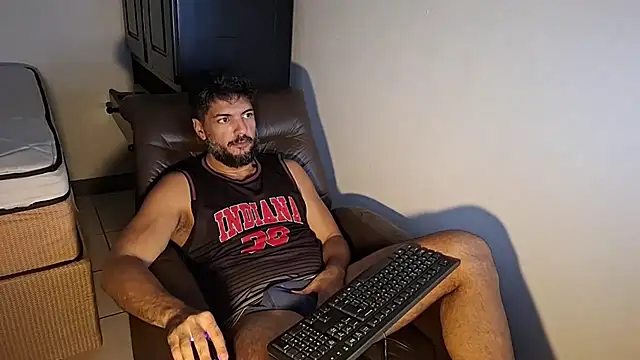 LUH133 online show from July 8, 4:44 pm