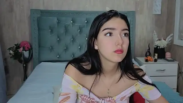 Snapshot of Marcelaa_fox chatting on March 11, 7:53 pm Marcelaa fox online show from March 11, 7:53 pm