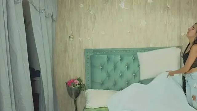 Marcelaa fox online show from July 8, 12:37 am