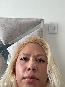 Snapshot of ConstansBlonde chatting on September 11, 8:09 pm ConstansBlonde online show from September 11, 8:09 pm