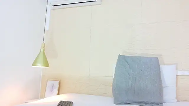 Snapshot of Chocolatte_bar chatting on September 30, 2:11 pm Chocolatte bar online show from September 30, 2:11 pm