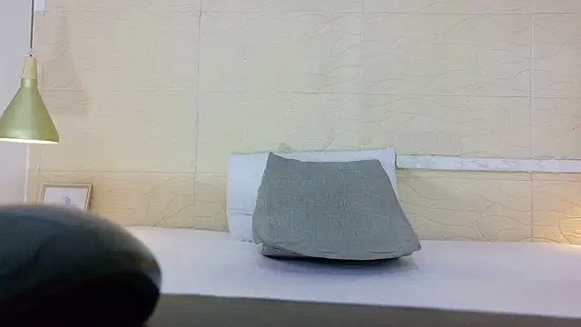 Snapshot of Chocolatte_bar chatting on October 2, 1:51 pm Chocolatte bar online show from October 2, 1:51 pm