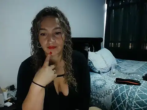 mature tammyjones online show from January 30, 11:55 am