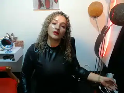 mature tammyjones online show from March 6, 12:41 pm