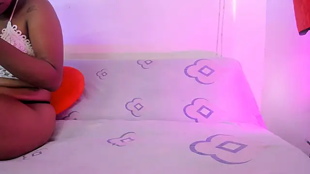 Snapshot of LoveBirds__1 chatting on October 14, 8:20 pm LoveBirds 1 online show from October 14, 8:20 pm