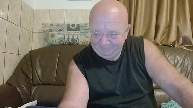 fullballs6 online show from October 2, 1:56 am