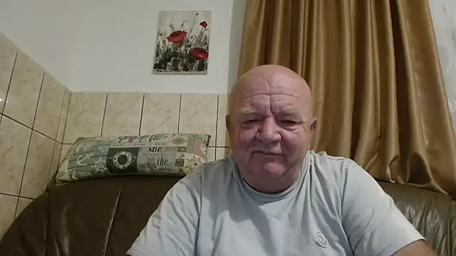 fullballs6 online show from October 15, 2:44 am