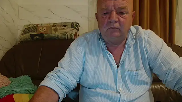 fullballs6 online show from November 5, 3:06 am