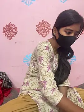 Snapshot of ks536191 chatting on February 20, 5:37 am ks536191 online show from February 20, 5:37 am