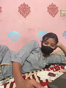 Snapshot of ks536191 chatting on March 7, 4:42 am ks536191 online show from March 7, 4:42 am