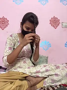 Snapshot of ks536191 chatting on March 15, 5:35 am ks536191 online show from March 15, 5:35 am