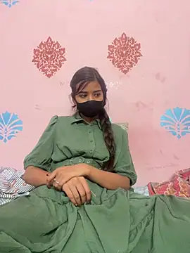 Snapshot of ks536191 chatting on March 27, 5:35 am ks536191 online show from March 27, 5:35 am