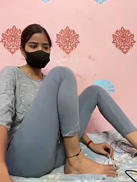 Snapshot of ks536191 chatting on March 31, 5:30 am ks536191 online show from March 31, 5:30 am