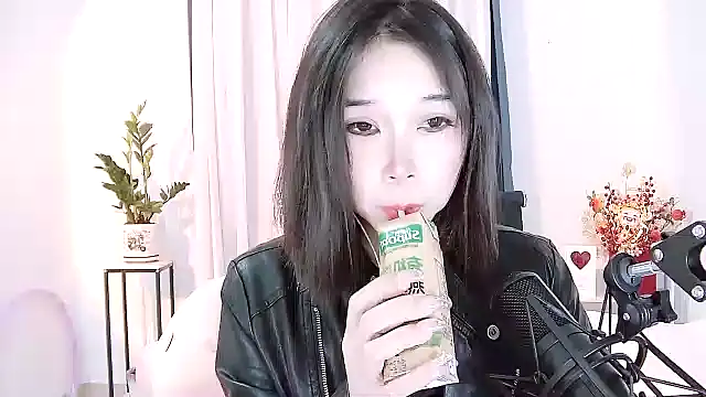 Amity-ox online show from February 9, 2:49 am