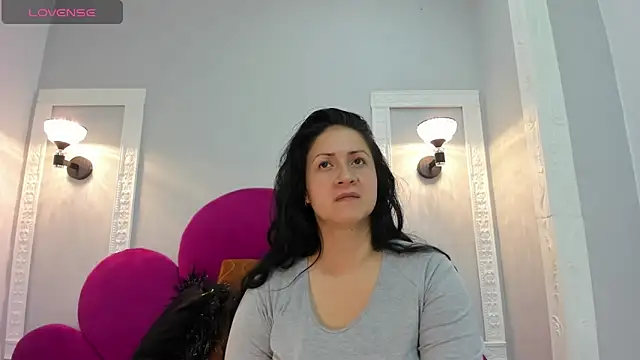 Snapshot of Ambber_moon chatting on February 27, 3:36 am Ambber moon online show from February 27, 3:36 am