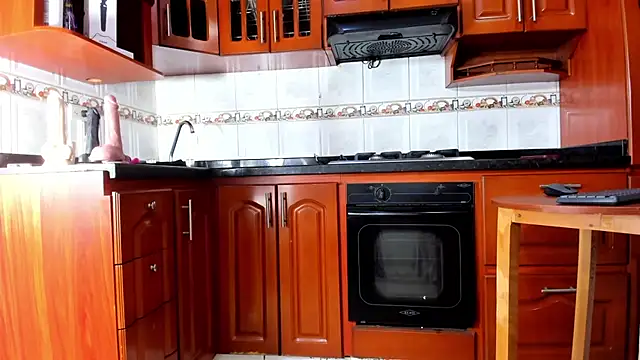 MirandaRossi online show from February 14, 3:47 am