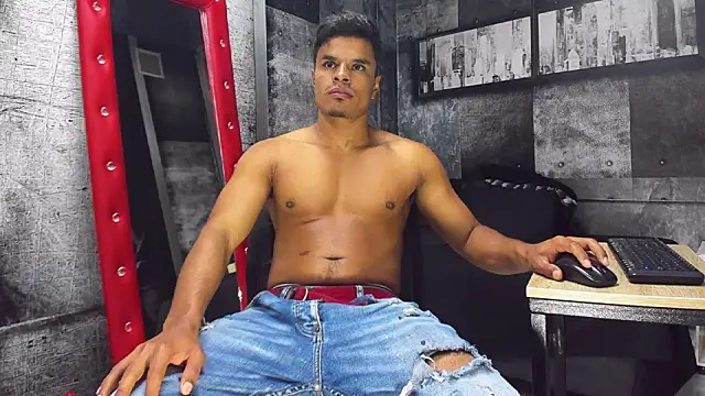 Derek Lustfordx online show from January 6, 11:29 am