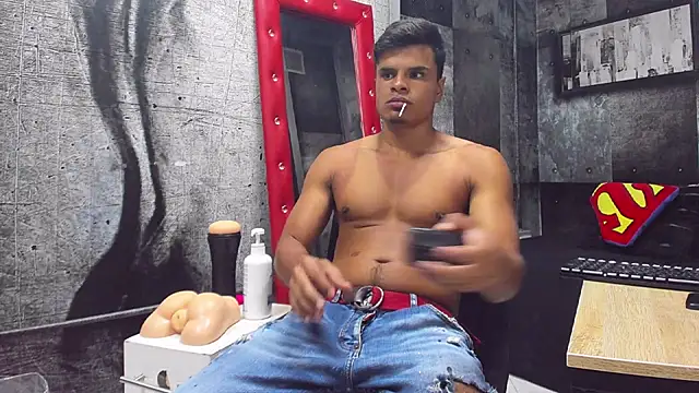 Derek Lustfordx online show from February 5, 11:23 am