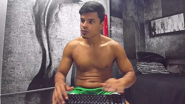Derek Lustfordx online show from February 18, 11:22 am