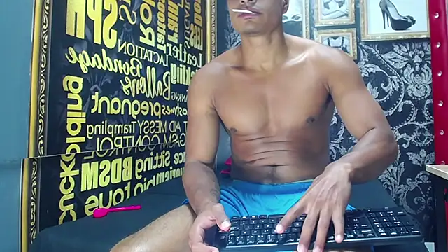 Derek Lustfordx online show from September 10, 11:21 am