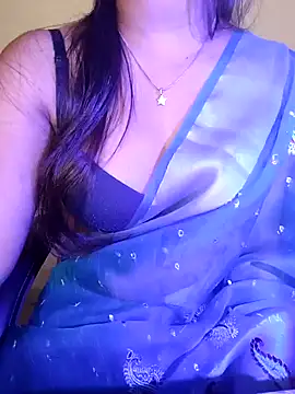 QueenOfHeart 07 online show from January 21, 4:37 pm