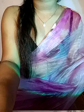 QueenOfHeart 07 online show from January 30, 5:39 pm